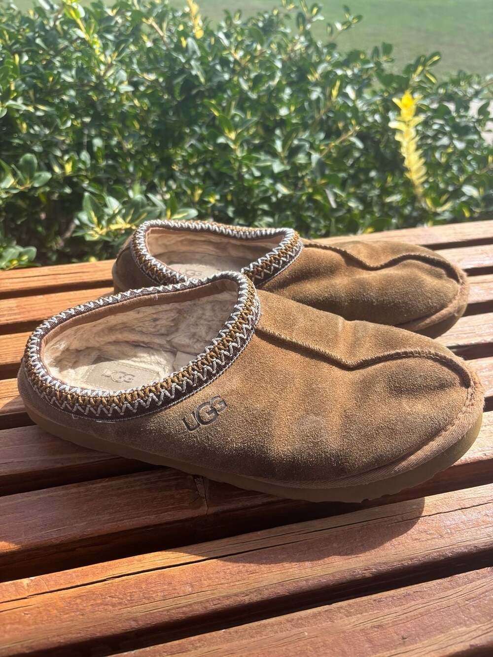 UGG Tasman Slipper Chestnut Brown Suede Embroidery